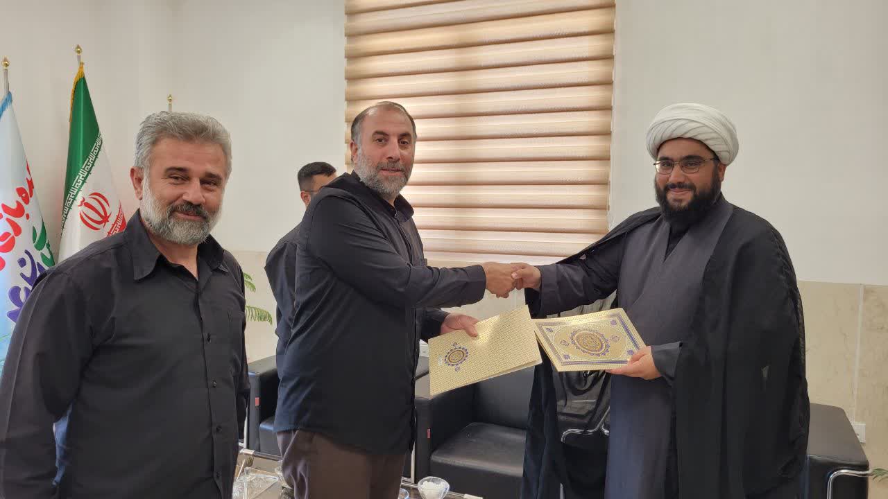 همکاری مشترک برای درخشش نور قرآن در اسلامشهر