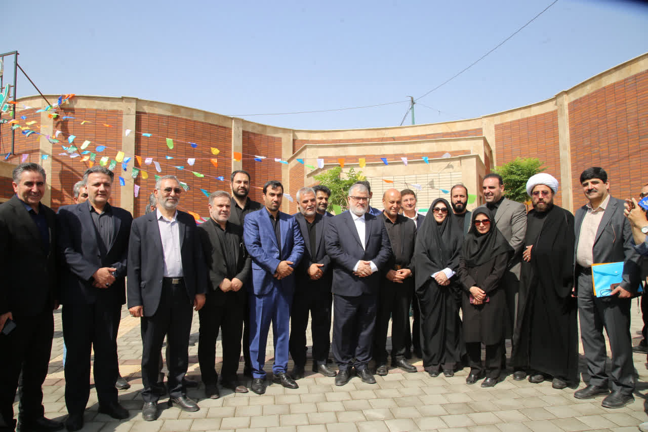 بازدید استاندار تهران و مسئولین استانی از پروژه احداث پارک بانوان در اسلامشهر